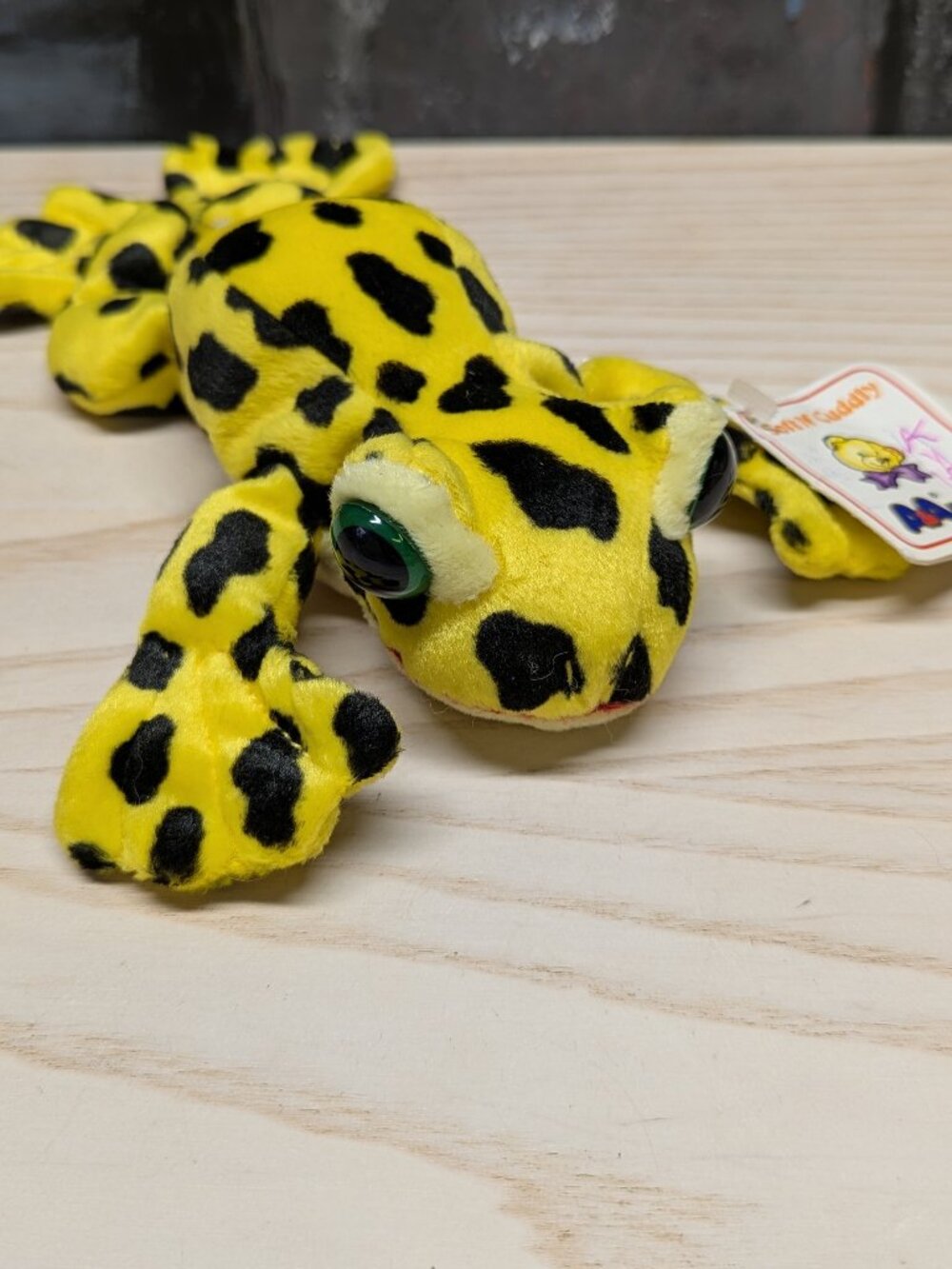 AA Plush Yellow Dart Poison Frog Soft Cuddly 9” Vtg Spots Green Eyes Tags Toy 90